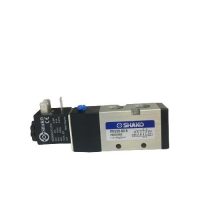 شیر برقی پنوماتیک 1/4*5/2 شاکو (SHAKO) PU520-02S